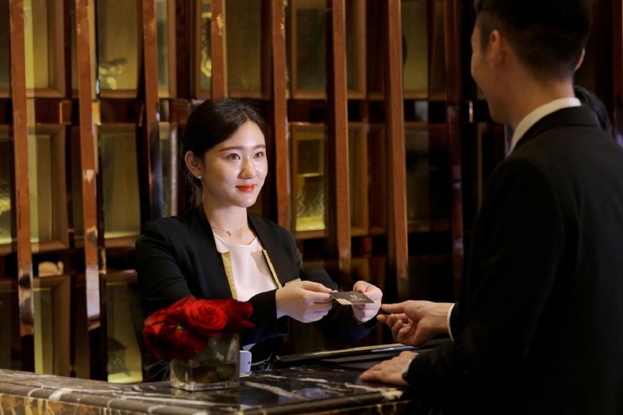 Dongguan Kande International Hotel-During The Canton Fair, Guests Can Enjoy Free Shuttle Buses To The Canton Fair Exhibition Hall Exterior photo