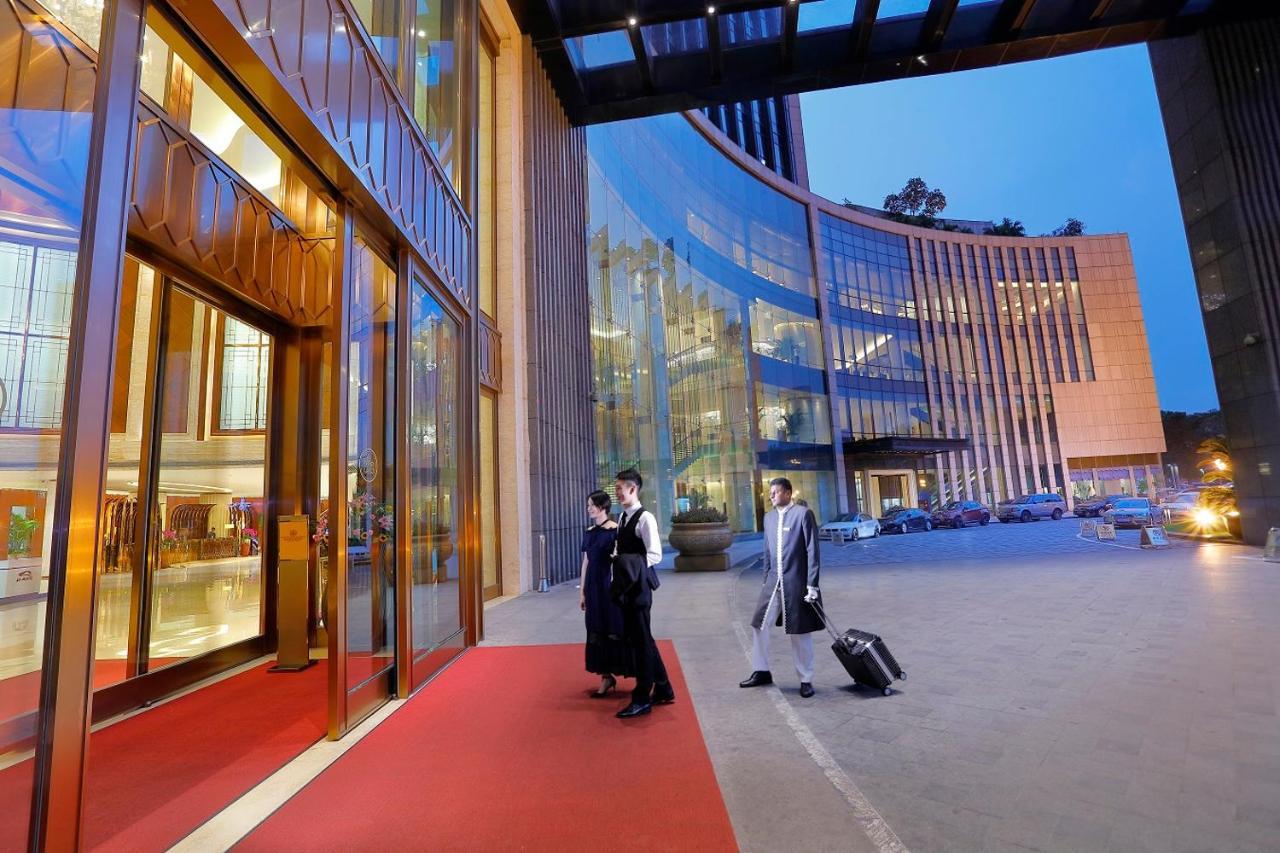 Dongguan Kande International Hotel-During The Canton Fair, Guests Can Enjoy Free Shuttle Buses To The Canton Fair Exhibition Hall Exterior photo