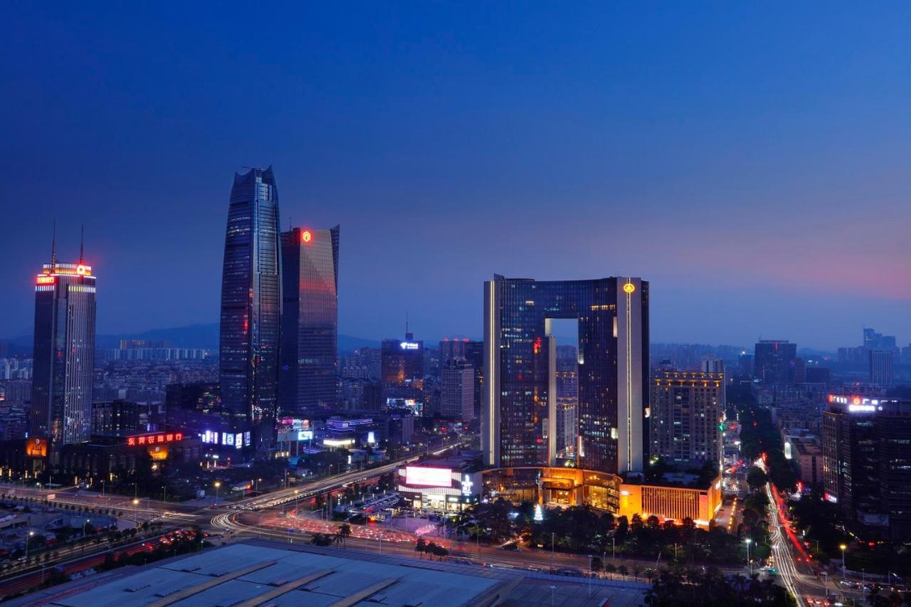 Dongguan Kande International Hotel-During The Canton Fair, Guests Can Enjoy Free Shuttle Buses To The Canton Fair Exhibition Hall Exterior photo