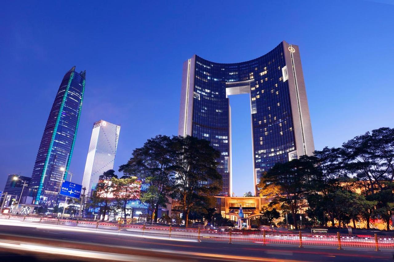 Dongguan Kande International Hotel-During The Canton Fair, Guests Can Enjoy Free Shuttle Buses To The Canton Fair Exhibition Hall Exterior photo